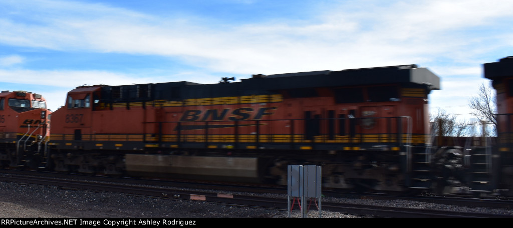 BNSF 8367